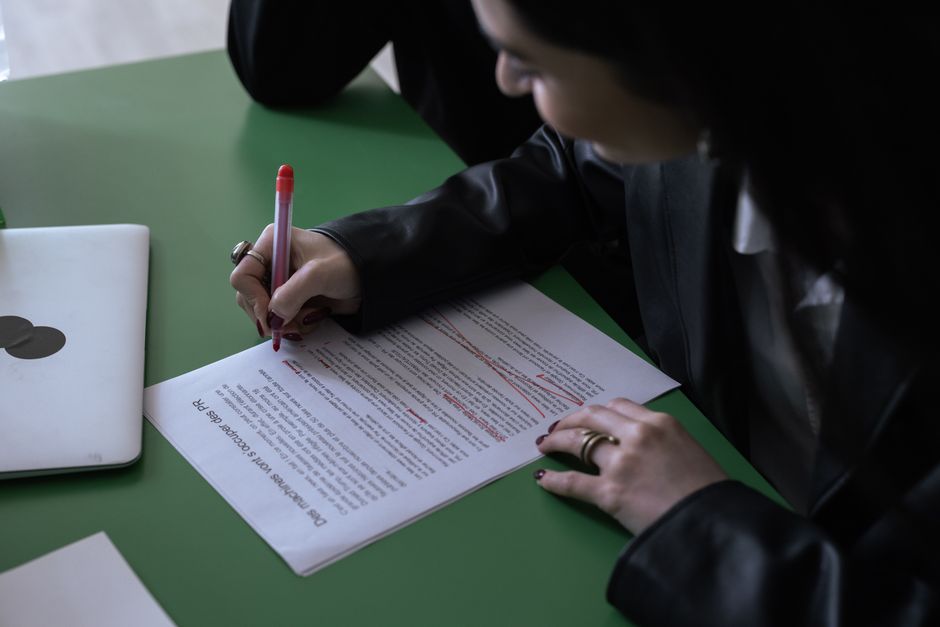 How to Write a College Essay, Part 2: Craft A manuscript being edited